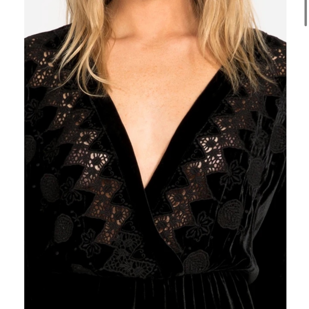 JOHNNY WAS ‘Coco’ 100% Silk Velvet Wrap Dress - Picture 3 of 16